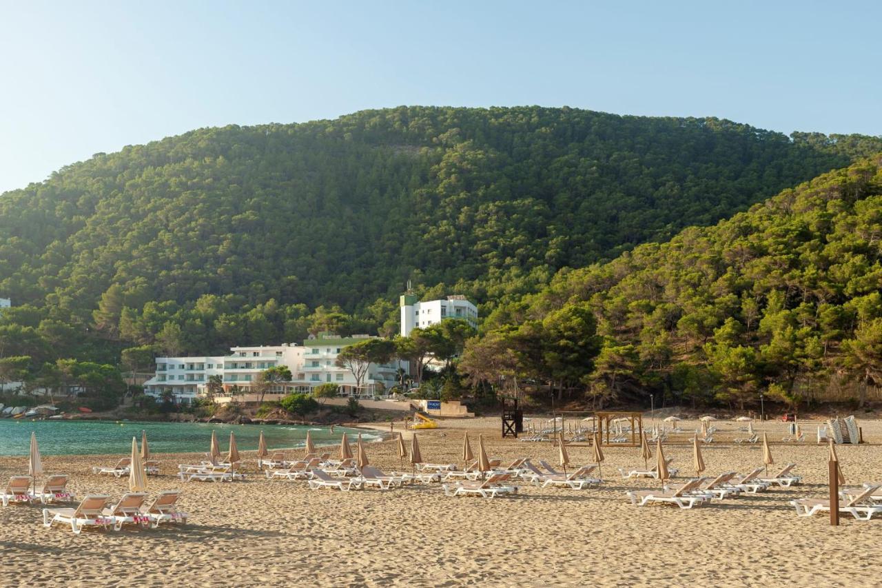 Apartamentos El Pinar Cala Llonga  Exterior foto