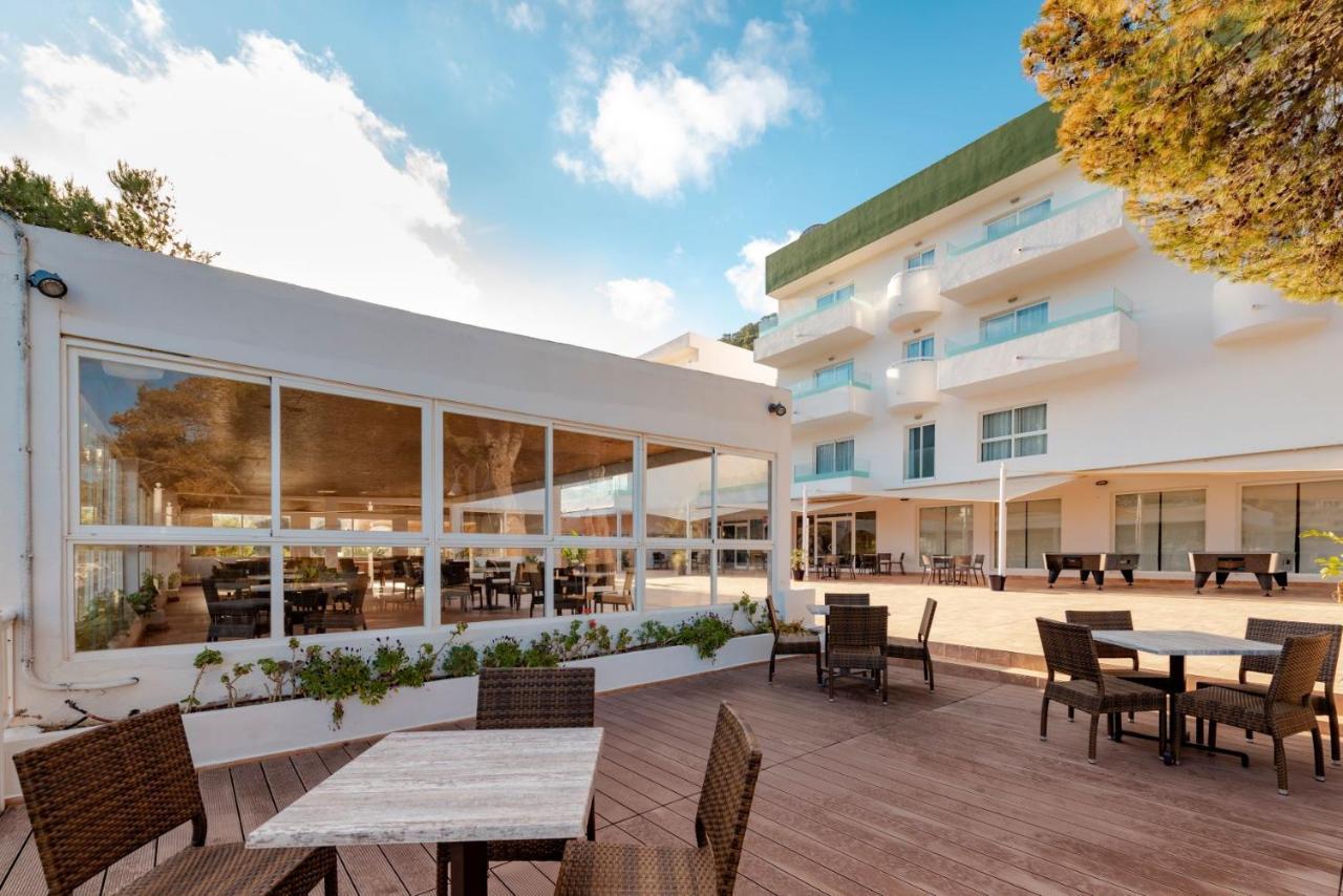Apartamentos El Pinar Cala Llonga  Exterior foto