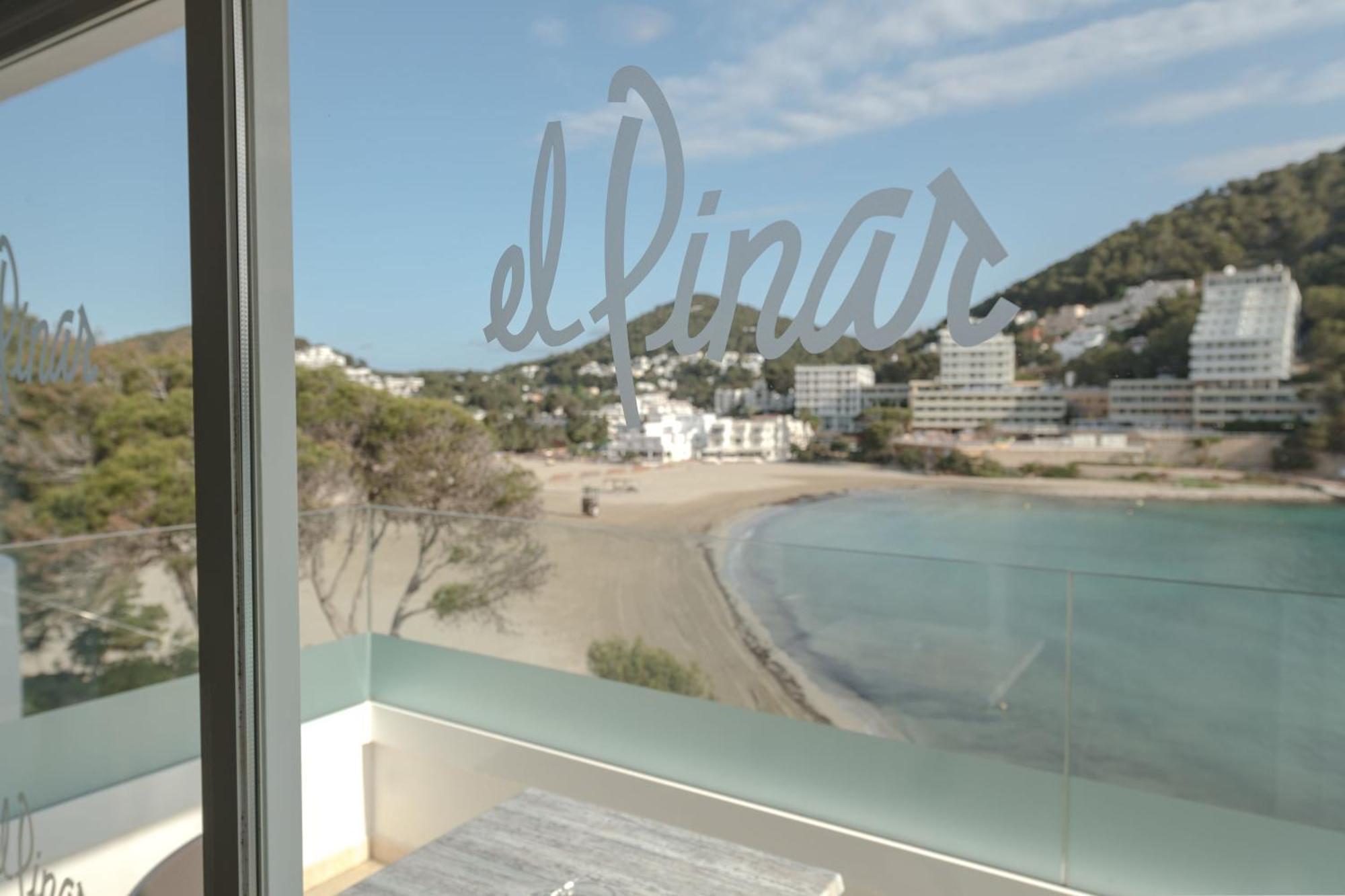 Apartamentos El Pinar Cala Llonga  Exterior foto